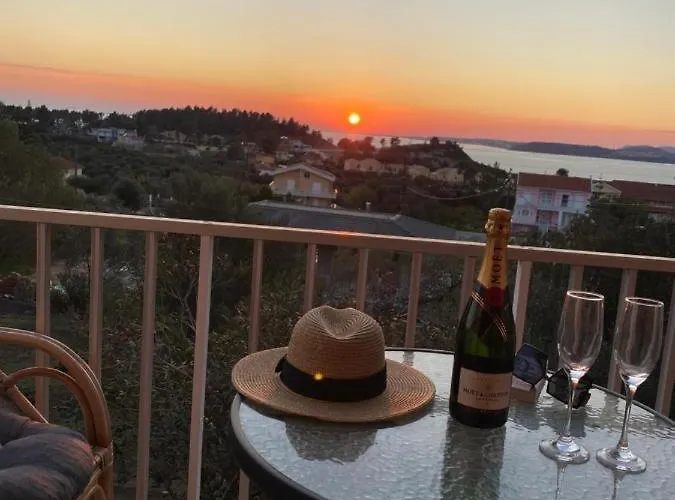 La Pineta Di Lassi ארגוסטולי